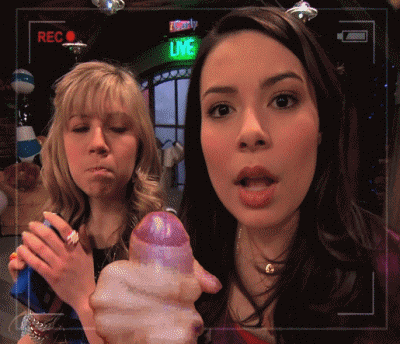 400px x 344px - Obviously Sam thinks that she could stroke your dick better than Carly  hereâ€¦ â€“ iCarly Porn